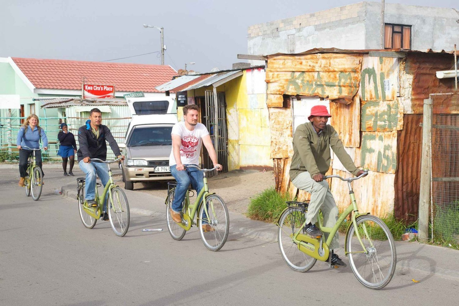 Cape Town: Cultural Cycling Tour