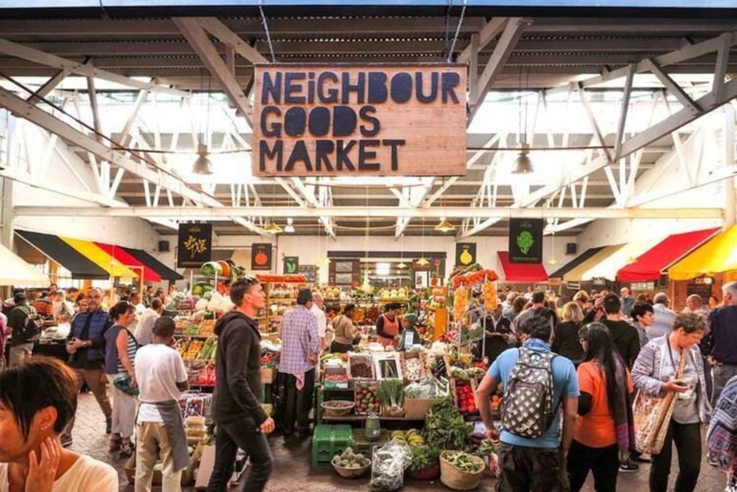 Cape Town Evenings: Waterfront Dining & Wine Lounges