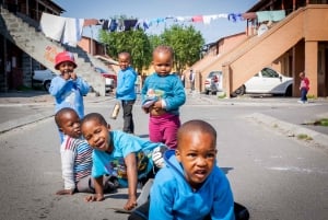 Cape Town: Guided Township Tour with Hotel Pickup