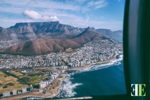 Kapstadt: Hubschrauberflug, Oldtimer-Fahrt und Mittagessen