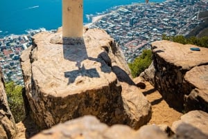 Cape Town: Hike Lion's Head with a Content Creator