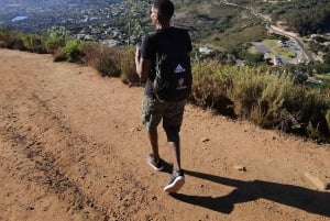 Cape Town: Hike Lion's Head with a Content Creator