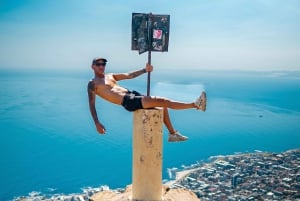 Cape Town: Hike Lion's Head with a Content Creator