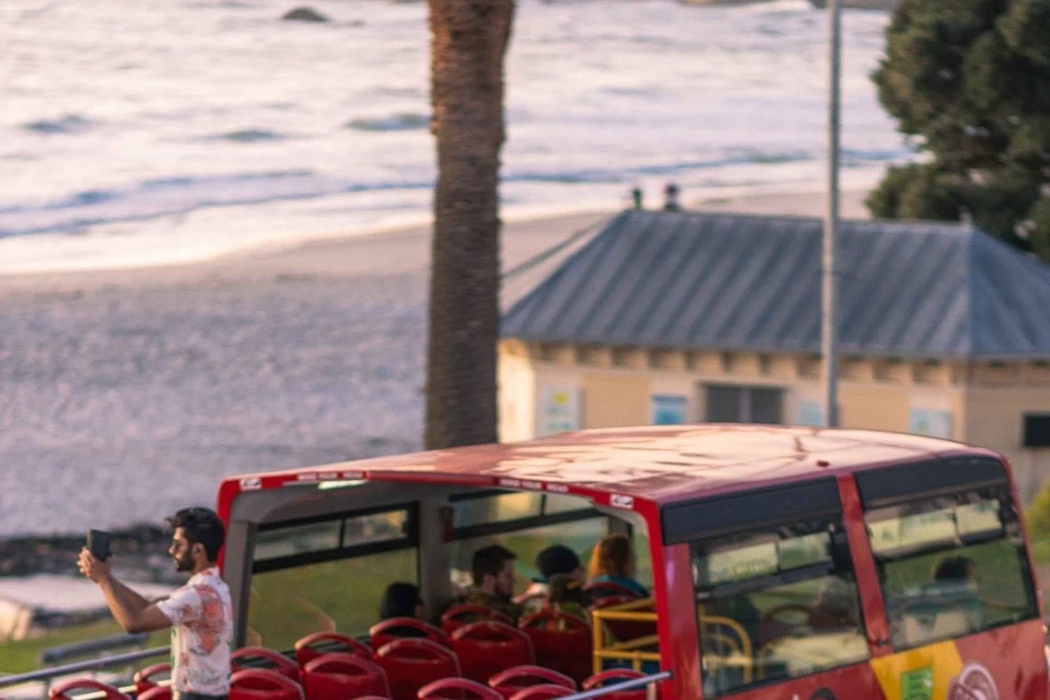 ケープタウン：ホテル送迎付きホップオン ホップオフ バスツアー