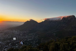Kapkaupunki: Lion's Head Summit -vaellus – yksityinen