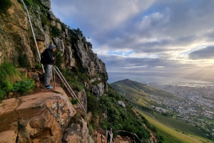 Città del Capo: Escursione privata guidata a Lion's Head all'alba e al tramonto