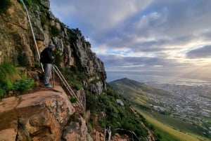 Cape Town: Private Lion's Head Sunrise & Sunset Guided Hike