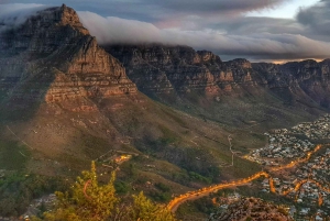 Ciudad del Cabo: Excursión guiada privada al amanecer y atardecer en Lion's Head