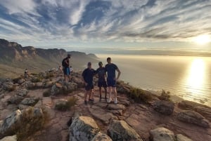 Cape Town: Private Lion's Head Sunrise & Sunset Guided Hike