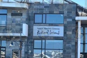 Cape Town: Halvdagstur til Robben Island med forhåndsbestilt billett