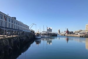 Cape Town: Robben Island-tur og billetter til V&A Waterfront