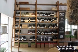 Cape Town: Stellenbosch and Franschhoek Wine Tasting Tour
