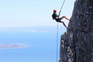 Cape Town: Table Mountain Abseil and Hike