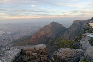 Kapstadt: Table Mountain und Cape Point Guided Tour