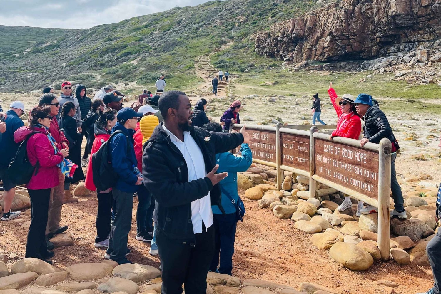 Cape Town: Table Mountain, Cape Point, Penguins Group Tour