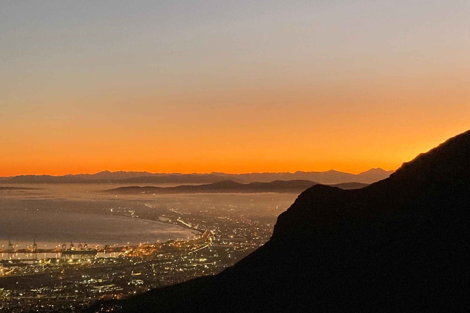 Kapstaden: Guidad vandring uppför Taffelberget/linbana ner