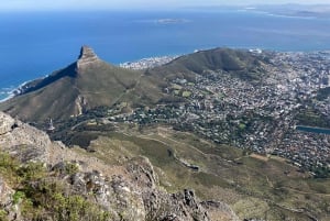 Кейптаун: поход с гидом на Столовую гору и спуск на канатной дороге