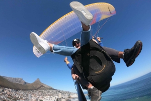 Cape Town: Table Mountain Tandem Paragliding Flight