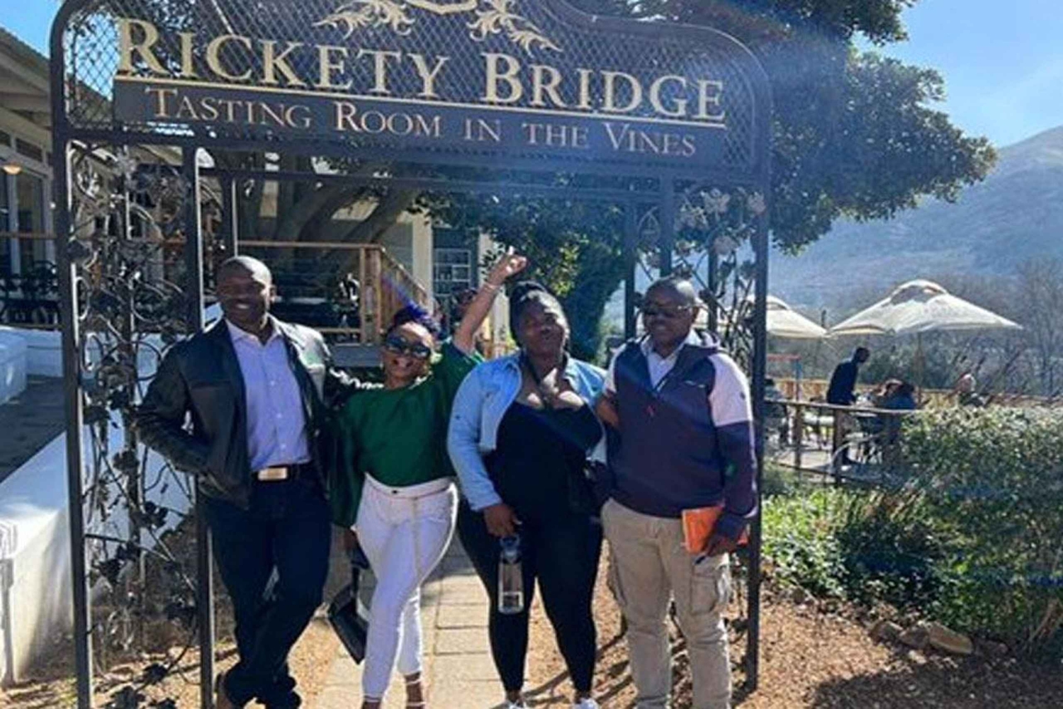 Experiência de dia inteiro de degustação de vinhos no elétrico de Franschhoek