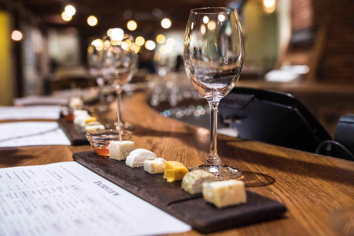 ケープタウン発：ステレンボッシュ 4 エステート 1 日ワイン ツアー