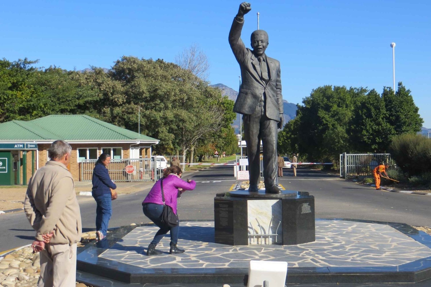 From Cape Town: Winelands Tour and Tastings