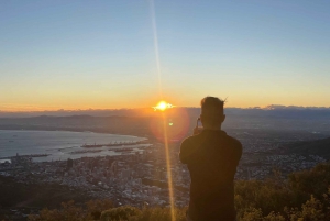 Begeleide zonsondergang-zonsopgang wandeling op Lions Head, Kaapstad (ophaalservice)