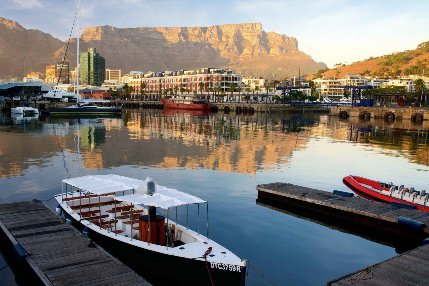 Tour di mezza giornata a Robben Island e al V&A Waterfront