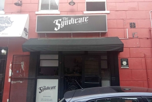 ハイグラウンド：ケープタウンのストリートアートと地元の物語を巡るツアー