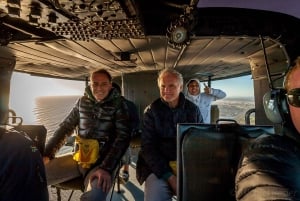 ケープタウンでのヒューイ戦闘ヘリ公式飛行