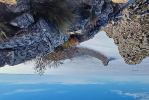 Intia Venster: Venster: Patikointi rekisteröidyn vuoristo-oppaan kanssa