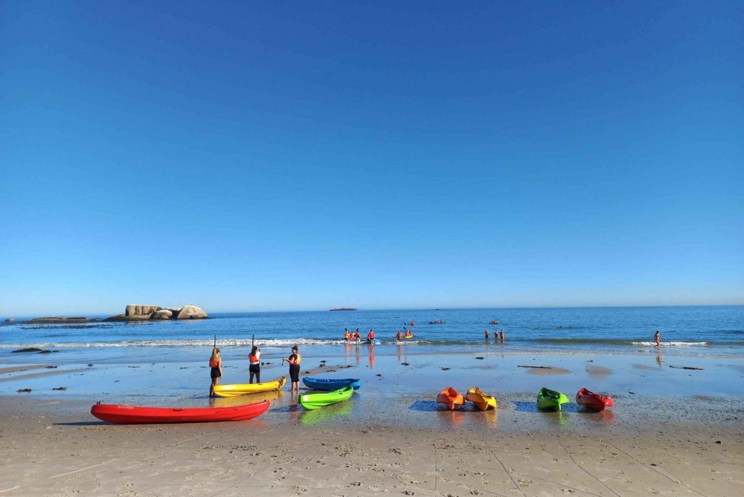 Cape Town: Guided Kayak Tour of Clifton Beaches & The Coast