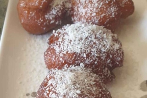 Koeksister and Samoosa Class by the Malay Cook Up