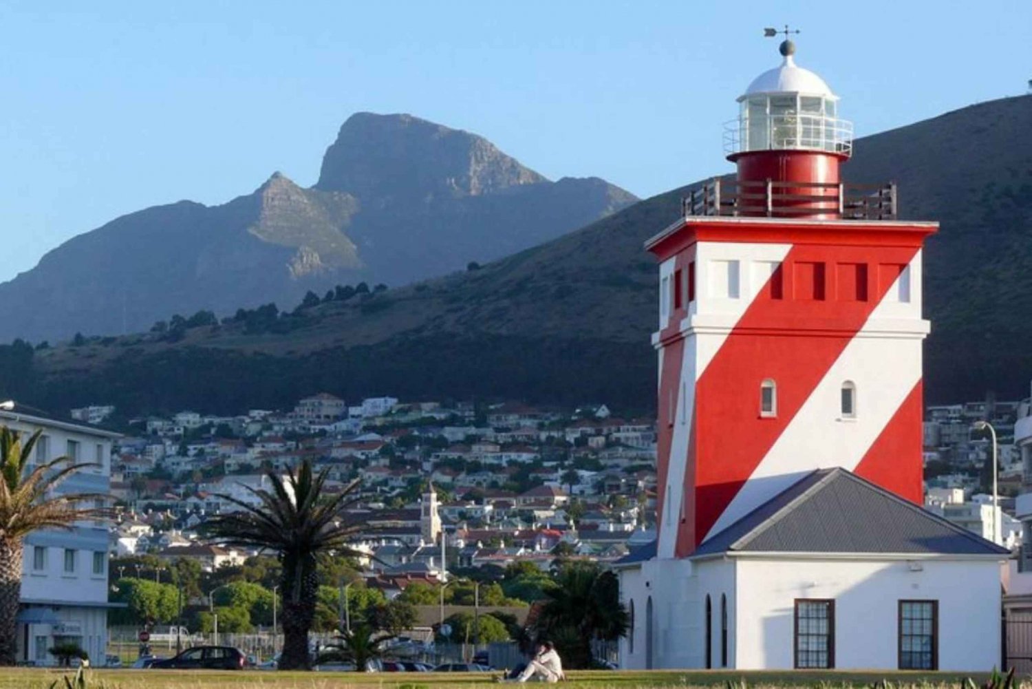 Meandering through Mouille Point: A Self-Guided Audio Tour