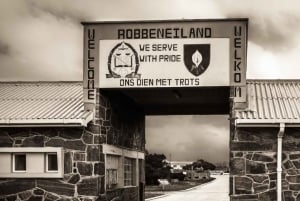 Au départ du Cap : Robben Island et visite de la ville