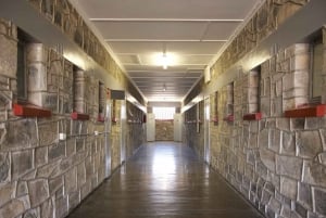 ROBBEN ISLAND MUSEUM TOUR, FERRY WITH LAST MINUTE TICKETS