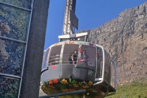 Gemeinsame und planmäßige Tafelberg Seilbahn Tour