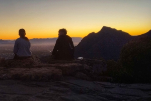 Sonnenaufgangswanderung auf dem Lion's Head