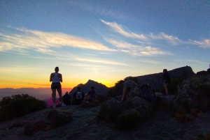 Sonnenaufgangswanderung auf dem Lion's Head