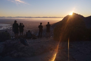 Sonnenaufgangswanderung auf dem Lion's Head