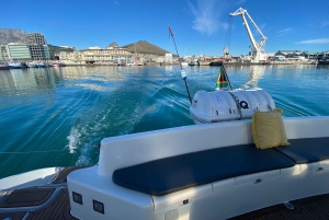 ケープタウン・クルーズのサンセットクルーズ