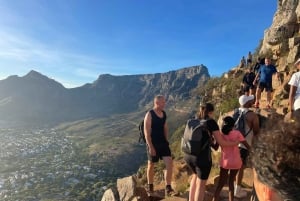 Caminhada ao pôr do sol ou ao nascer do sol em Lions Head, Cidade do Cabo