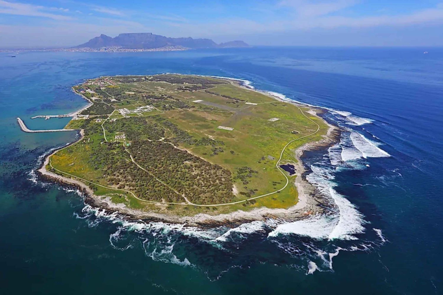 Tafelberg und Robben Island.