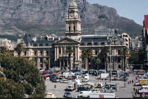 Cape Town: Table Mountain and V&A Waterfront Guided Tour