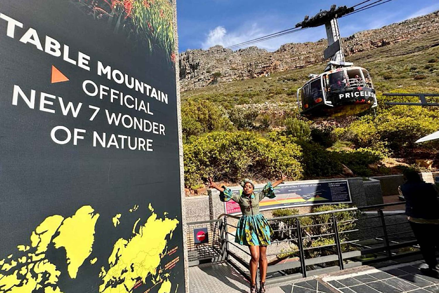 Table Mountain, Boulder's Penguins & Cape Point Private Tour