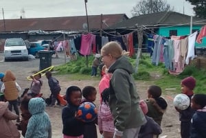 Township in Langa Half Day Tour