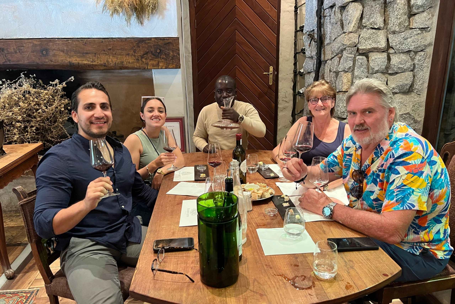 Tur med vinsmaking i FranschHoek, StellenBosch og Paarl