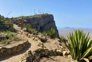 Backpack Hike – Monte Verde Natutal Park