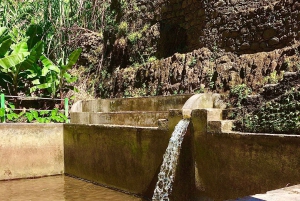 Il meglio di São Vicente e Santo Antão: tour di 2 giorni, guida, traghetto