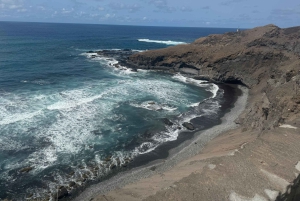 Il meglio di São Vicente e Santo Antão: tour di 2 giorni, guida, traghetto