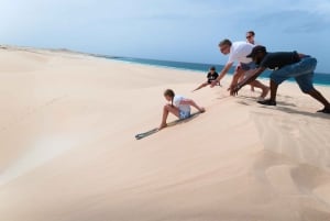 Boa vista: Beautiful beaches, turtles & Snorkel Djeu island